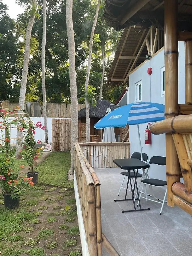 Kubo B M&K'S Guesthouse Tinago 0*,  필리핀